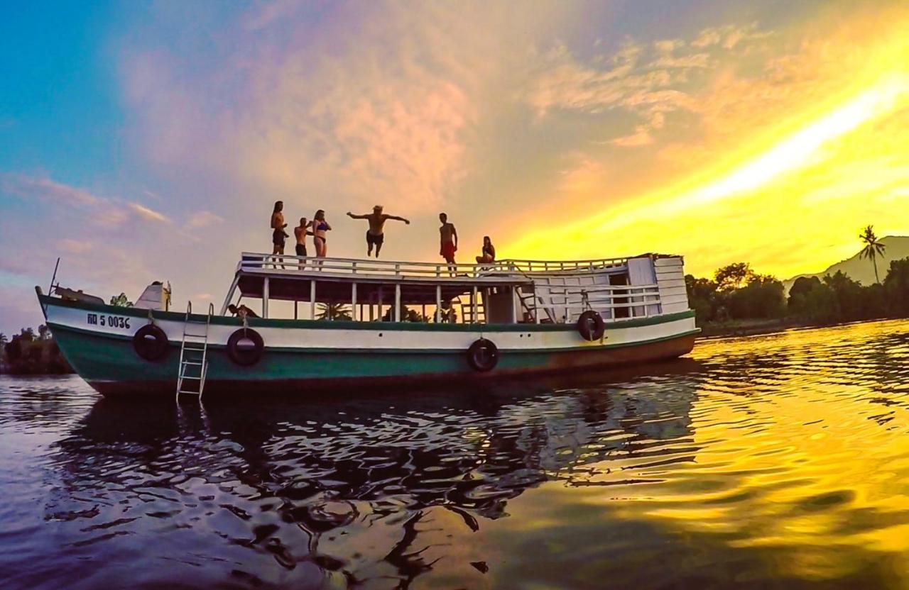 Mad Monkey Hostel Kampot (Adults Only) Ngoại thất bức ảnh