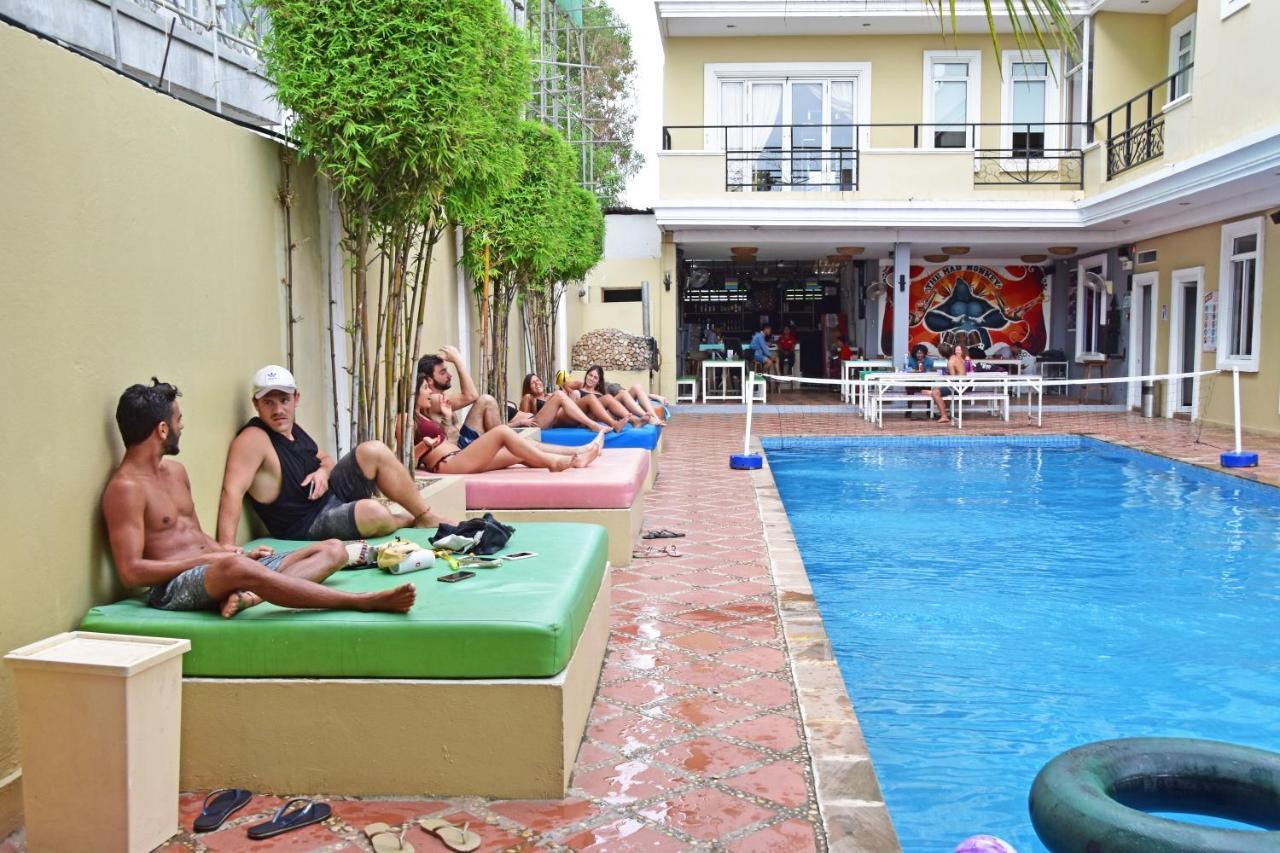 Mad Monkey Hostel Kampot (Adults Only) Ngoại thất bức ảnh